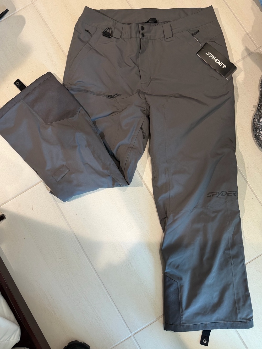 Spyder Men’s Gray Cargo Pants - Utility Ski/Tactical Style